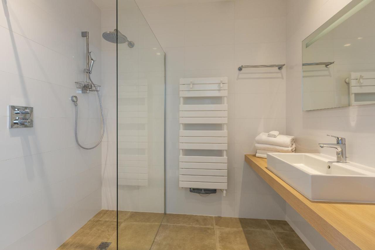 Luxurious And Spacious Apartment In The Heart Of The Cote D'Azur Roquefort-les-Pins Esterno foto